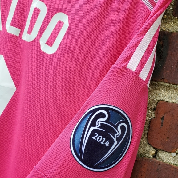 Ronaldo Jersey Long Sleeve Real Madrid Pink - Picture 3 of 6
